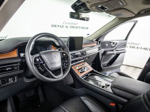 Used 2024 Lincoln Aviator Reserve w/ Equipment Group 201A AWD/4WD image 16