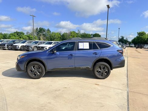 Used 2020 Subaru Outback Onyx Edition XT AWD/4WD image 10