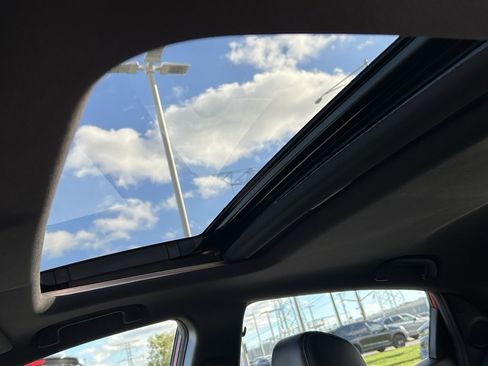 Used 2018 Honda Civic Sport Touring image 11