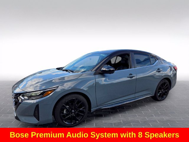 Used 2025 Nissan Sentra SR w/ SR Premium Package FWD image 4