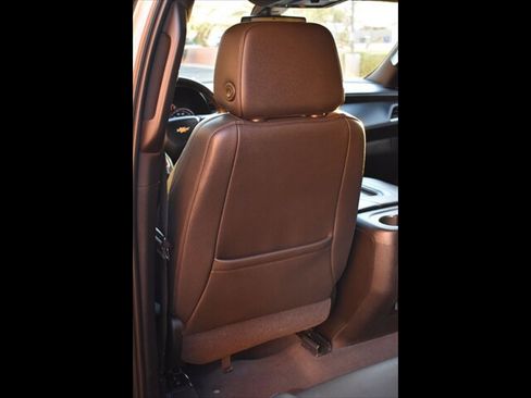 Used 2021 Chevrolet Tahoe LT image 20