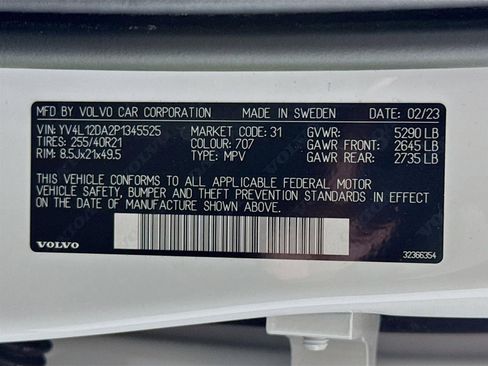 Used 2023 Volvo XC60 B5 Ultimate w/ Climate Package image 35