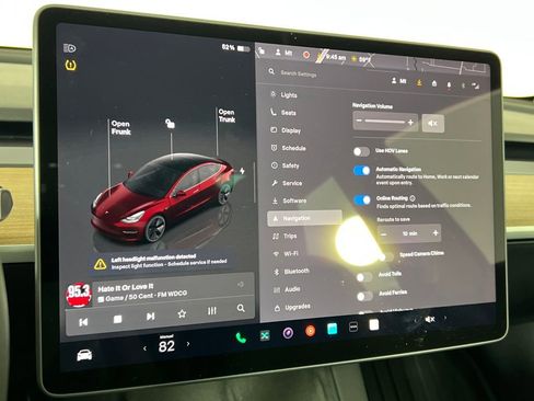 Used 2023 Tesla Model 3 Standard Range image 37
