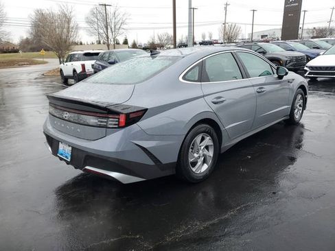 Used 2025 Hyundai Sonata SE image 7