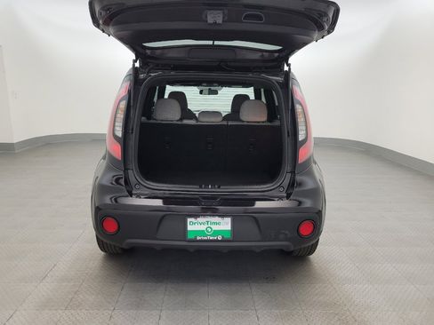 Used 2019 Kia Soul FWD image 29