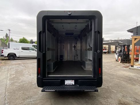 Used 2024 Chevrolet Brightdrop 600 w/ Battery Pack, Max Range AWD/4WD image 25