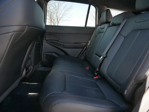 New 2026 Jeep Cherokee Limited image 10