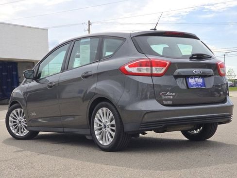 Used 2017 Ford C-MAX Energi SE FWD image 14