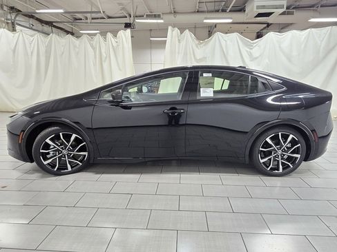 New 2026 Toyota Prius Plug-In Hybrid image 15
