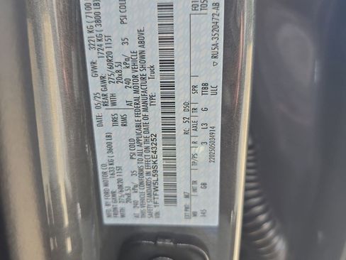 New 2025 Ford F150 Lariat w/ Equipment Group 501A Mid image 20