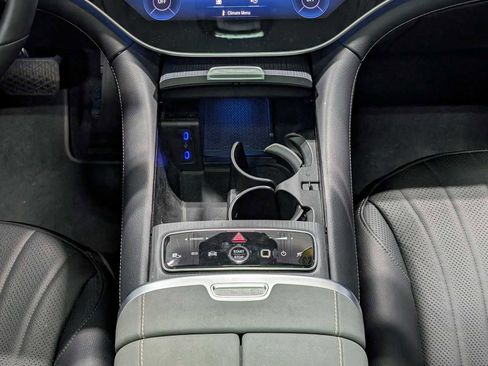 Certified 2023 Mercedes-Benz EQS 580 4MATIC SUV image 19