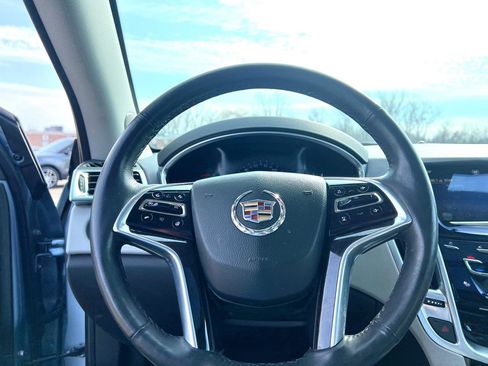 Used 2014 Cadillac SRX Luxury w/ Driver Awareness Package image 18