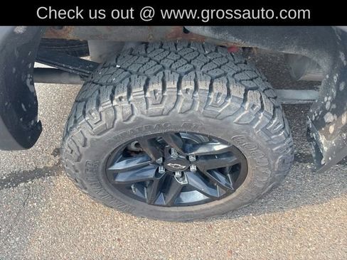 Used 2020 Chevrolet Silverado 1500 LT Trail Boss AWD/4WD image 28
