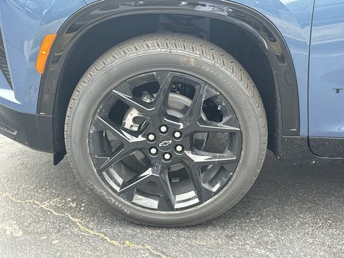 New 2026 Chevrolet Traverse RS image 12