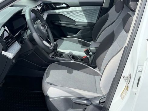 Used 2022 Volkswagen Taos S FWD image 21