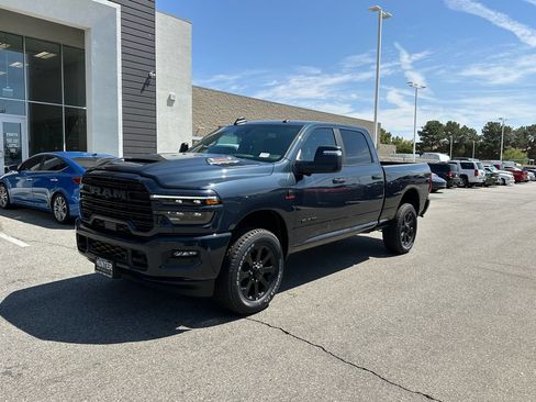 New 2026 RAM 2500 Laramie w/ Night Edition AWD/4WD image 2