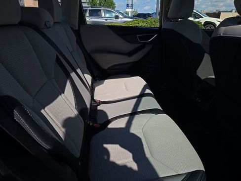 Used 2022 Subaru Forester AWD/4WD image 32