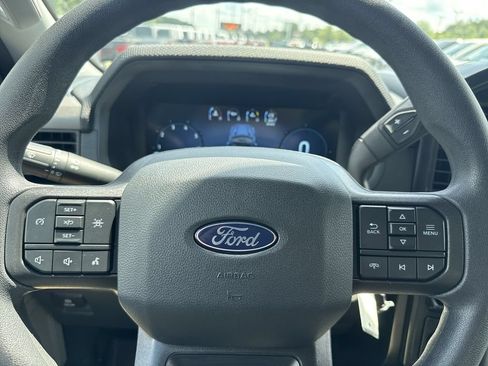 Used 2025 Ford F150 XL RWD image 22