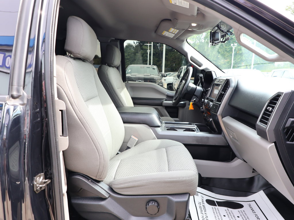 Used 2017 Ford F150 XLT w/ Equipment Group 301A Mid AWD/4WD image 33
