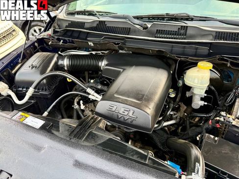 Used 2017 RAM 1500 Express RWD image 6