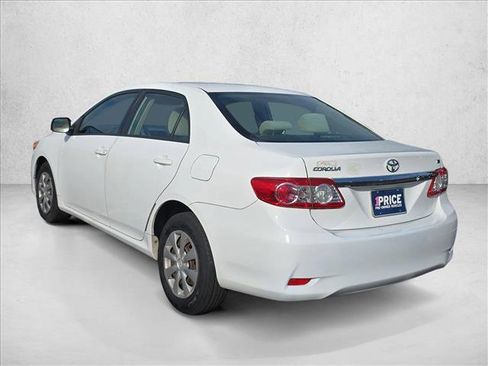 Used 2011 Toyota Corolla LE image 7