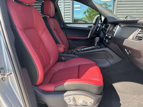 New 2026 Porsche Macan AWD/4WD image 16