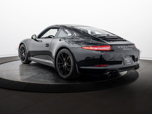 Used 2012 Porsche 911 Carrera S RWD image 3