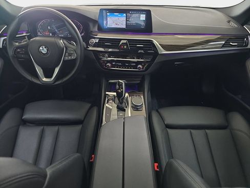 Used 2020 BMW 530i w/ Convenience Package RWD image 12