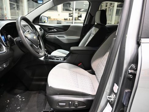 Used 2023 Chevrolet Equinox LT image 7