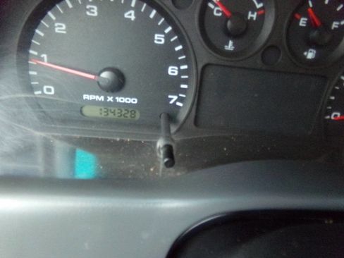 Used 2005 Ford Ranger XLT image 36