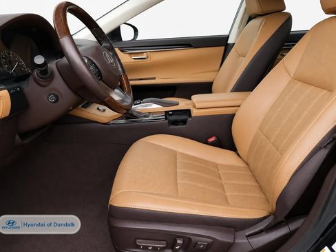 Used 2017 Lexus ES 350 w/ Luxury Package FWD image 7