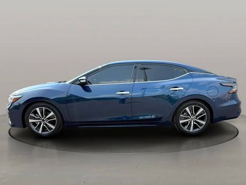 Used 2020 Nissan Maxima 3.5 SV w/ Floor Mat Group FWD image 5