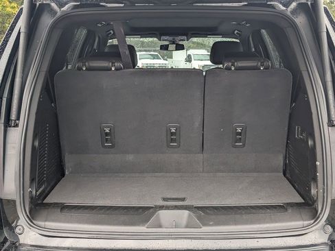 Used 2021 GMC Yukon SLT w/ SLT Luxury Plus Package image 26