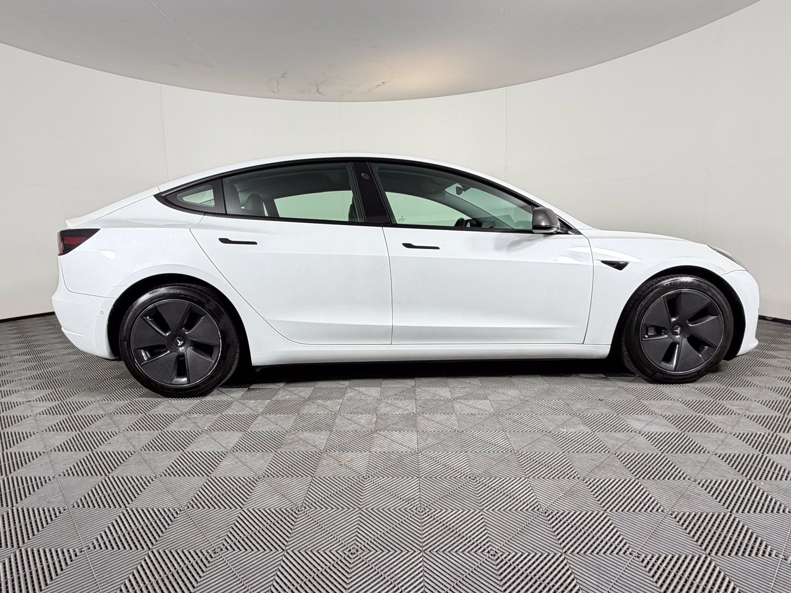 Used 2021 Tesla Model 3 Long Range AWD/4WD image 10