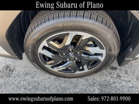 Certified 2025 Subaru Forester Limited image 37