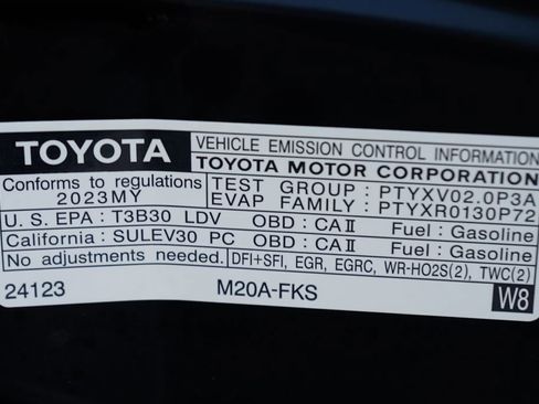 Used 2023 Toyota Corolla SE FWD image 12