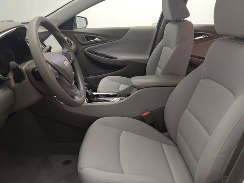 Used 2021 Chevrolet Malibu LT FWD image 17