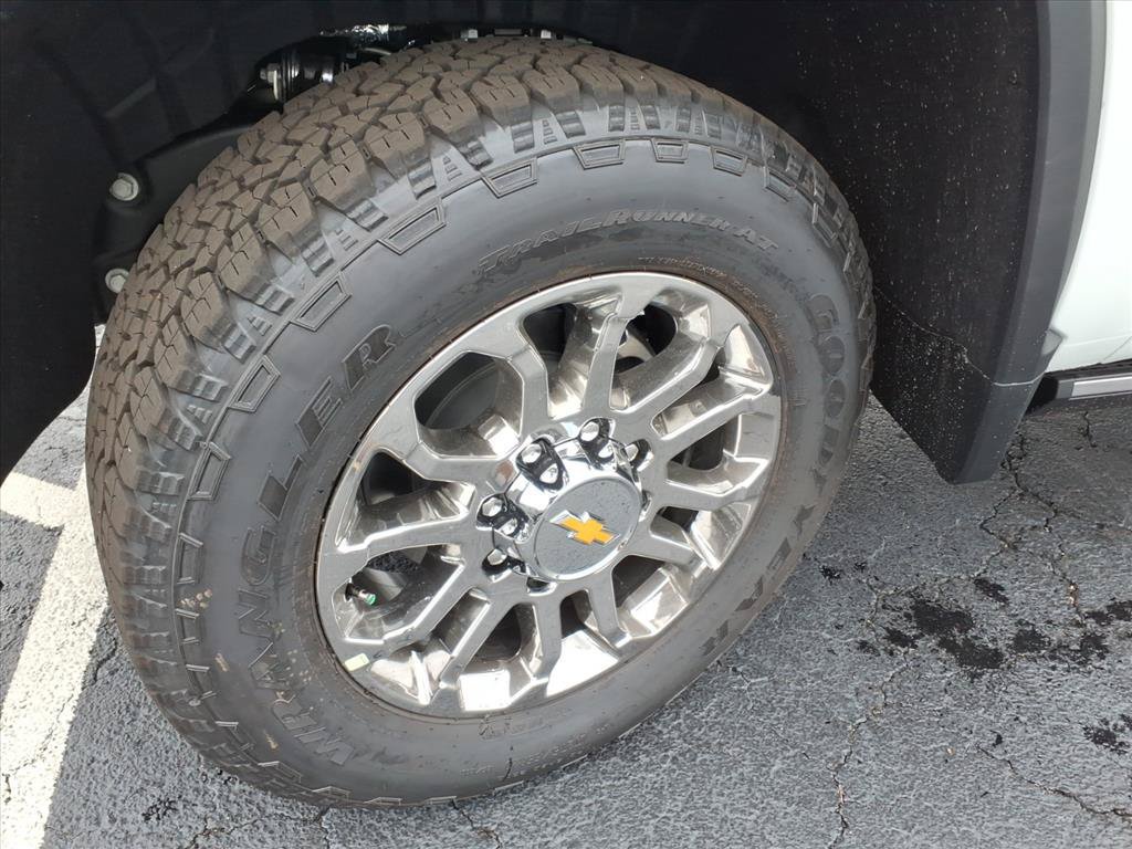 New 2026 Chevrolet Silverado 2500 LTZ w/ LTZ Convenience Package AWD/4WD image 16