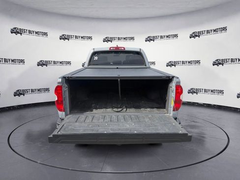 Used 2020 Toyota Tundra SR5 w/ SR5 Upgrade Package AWD/4WD image 27