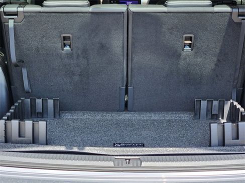 New 2025 Volkswagen Atlas SEL Premium R-Line image 32