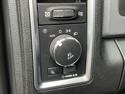 Used 2015 RAM 1500 Big Horn AWD/4WD image 27