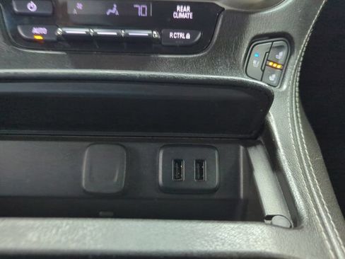 Used 2019 GMC Yukon Denali w/ Enhanced Security Package AWD/4WD image 17