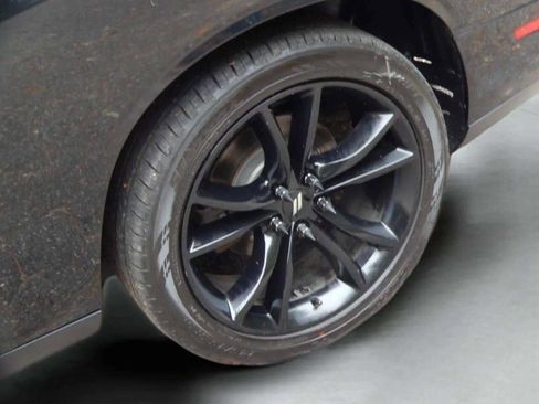 Used 2018 Dodge Challenger SXT Plus image 44