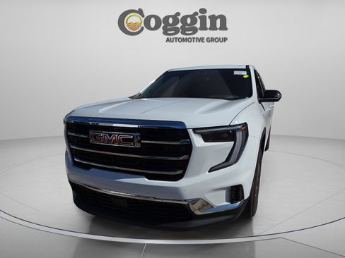 Used 2025 GMC Acadia Elevation image 1