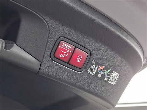 Used 2026 Mercedes-Benz GLE 450 4MATIC Coupe image 25