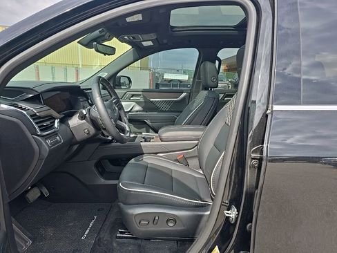 Used 2025 GMC Acadia Denali w/ Super Cruise Package AWD/4WD image 15