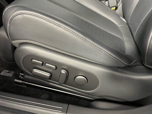Used 2024 Hyundai Ioniq 5 Limited image 22