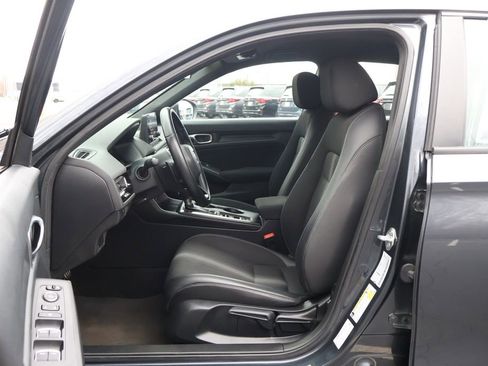 Used 2023 Honda Civic Sport image 29