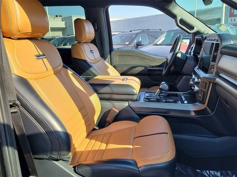 Used 2023 Ford F150 Platinum image 20