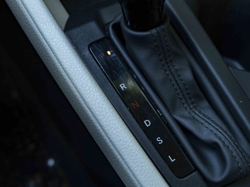 Used 2024 Honda Accord EX image 29